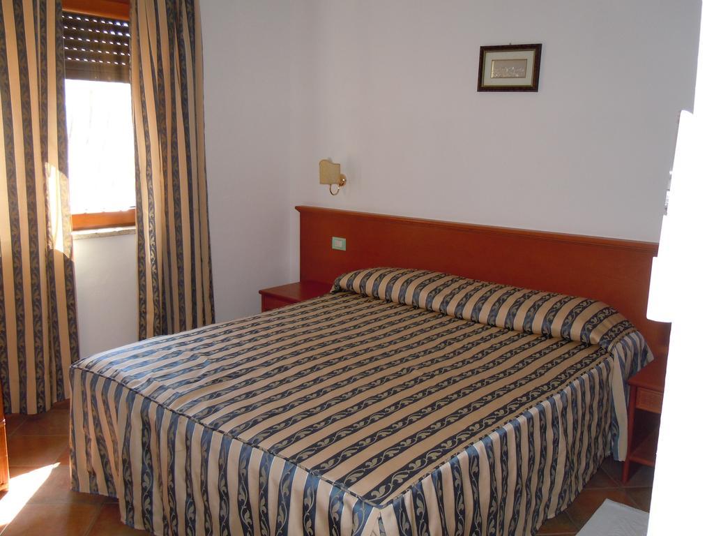 Hotel Il Castello Villaputzu Pokój zdjęcie