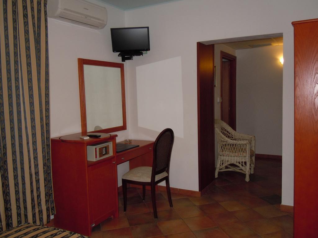 Hotel Il Castello Villaputzu Pokój zdjęcie