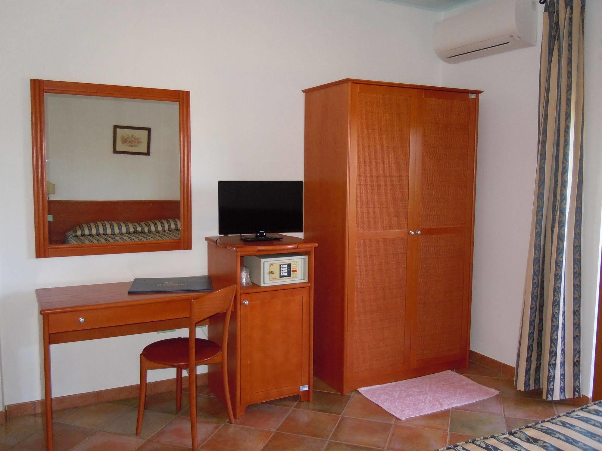 Hotel Il Castello Villaputzu Zewnętrze zdjęcie